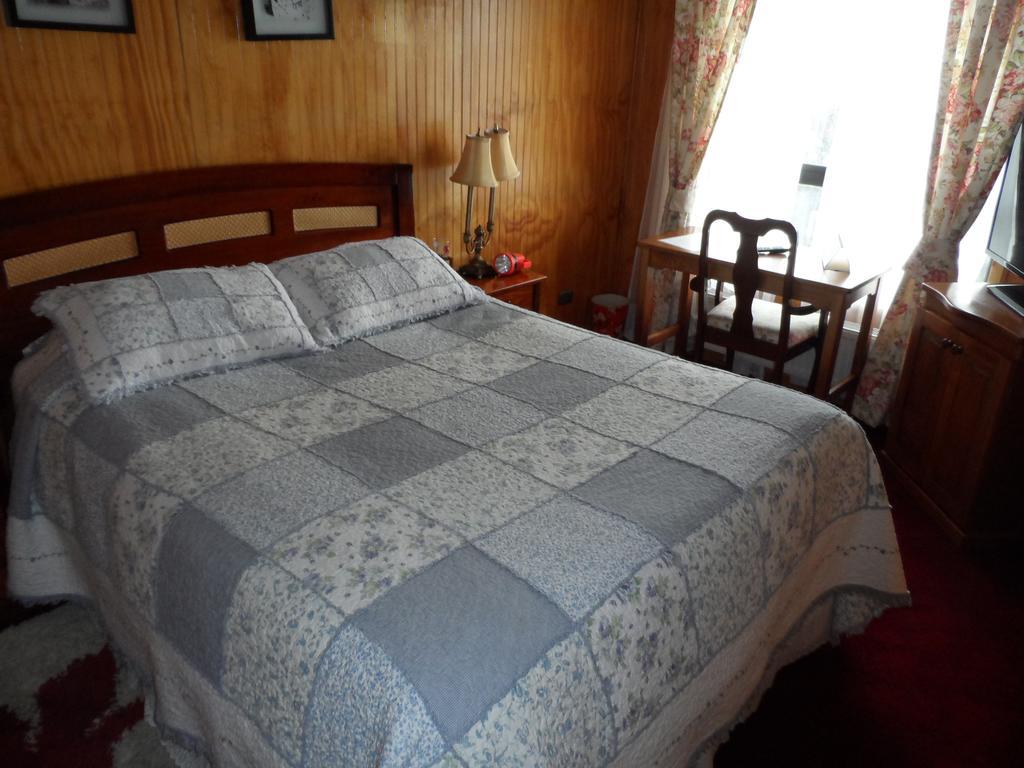 Hostal Espanol Coyhaique Quarto foto